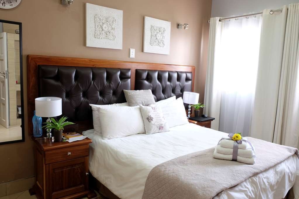 بريتوريا Firwood Lodge الغرفة الصورة